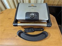 GEORGE FOREMAN Healthy Cooking Grill GROO80S