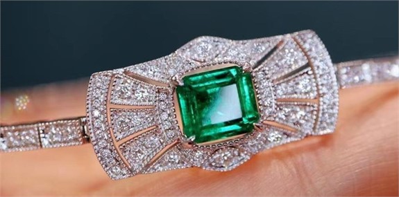 Magnificent Jewelry Auction 7.15