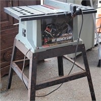 Delta 10" Bench saw as is look at pictures