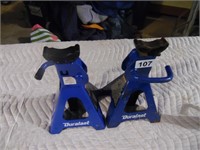 PAIR OF JACK STANDS