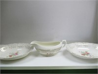 Keystone Pottery Flower Dish Set