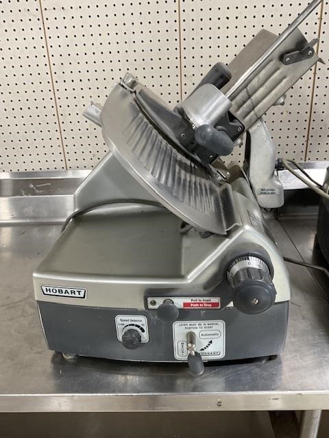 Hobart 2912 auto or manual 12” slicer