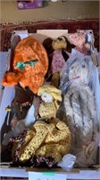 Antique teddy bears and vintage dolls BFR