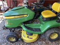 John Deere X300 17hp 42" Deck 333 hrs Riding Mower