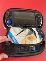 SONY PSP HANDHELD VIDEO GAME