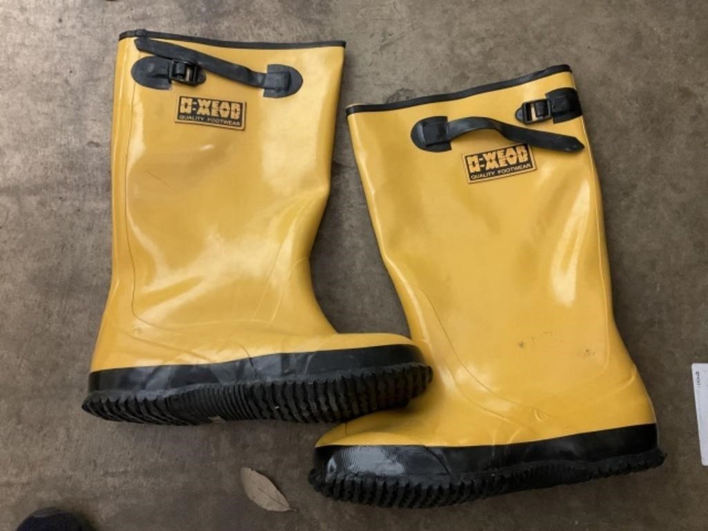 M-Wear Size 10 Yellow Rain Boots
