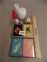 4 pcs: 2 Sets of Cards, Snowman & Sm Vase w/chip