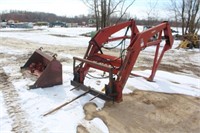 IH 2250 Loader With 7FT Bucket and Hay Mover