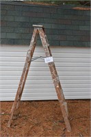 6 Ft. Tall Wooden Step Ladder