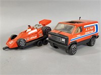 VINTAGE TONKA - AJ FOYT RACING SET