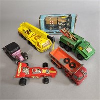 GROUP LOT OF VINTAGE MATCHBOX