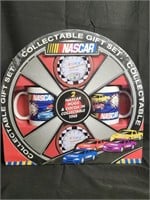 2 NASCAR Mugs & Cocoa Collectable Tin Set