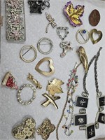Costume Jewelry Brooches, Necklaces +