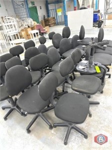 task chair black, low round back and seat silla