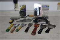 Gripstrip, Maglite, assortment masonry tools and