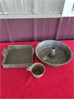 Tin ware bake pan and mold