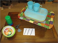 Childrens food trays, bowls, cups & folding tray