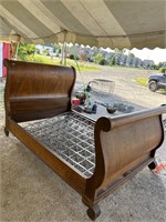 Vintage wood sleigh bed