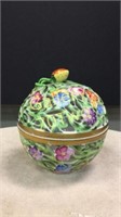 Herend Hvngary hand-painted porcelain potpourri
