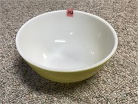 Vintage Solid Yellow Pyrex Mixing Bowl (11"Dia)
