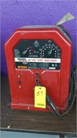LINCOLN AC/DC ARC WELDER, MAY NEED REPAIR