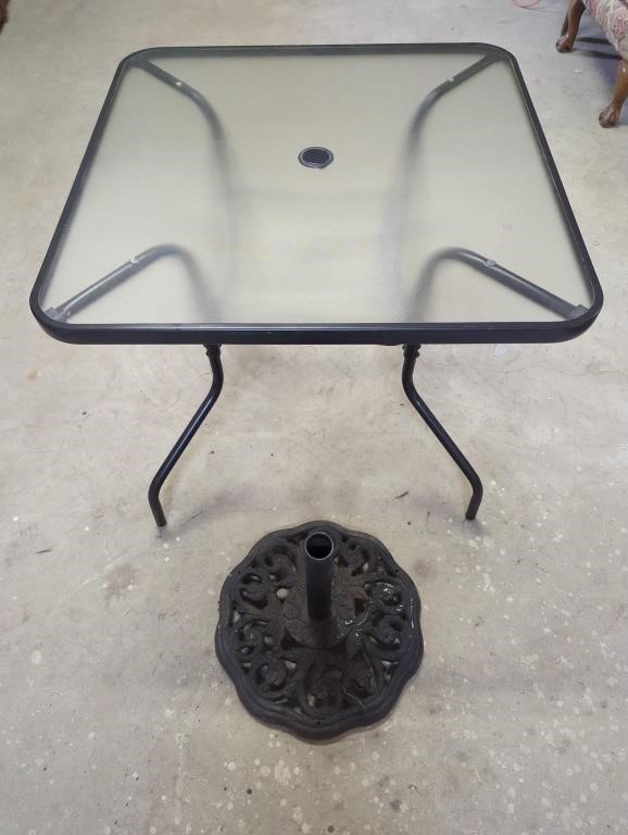 Cast Iron Umbrella Stand and Patio Table 34" x