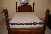 Full Size Half Poster Bed on Casters (Matches 64)