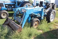 1974 Ford 3000 w/Ford 7209 loader