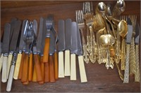 Vtg Bakelite and Stainless Assorted Flatware