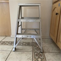 Aluminum Step Ladder Short