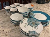 Aqua & Green Dinner Service Set