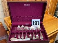 1847 Rogers Brothers Silverware Set