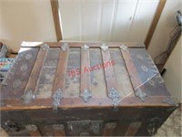 Antique Trunk Full of Gun Books and Magazines