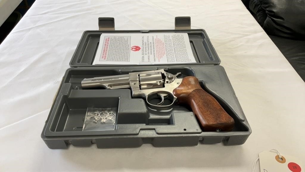 Ruger GP 100 serial number 178–69258 revolver 10