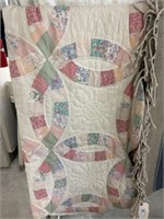 Contemporary Double Wedding Ring Quilt