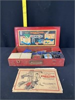 Vintage Erector Toy Set w/ Manual