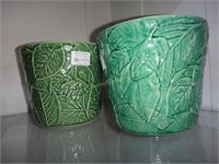 Tiffany & Co 2 Green Floral Accents Plant Pots(1As