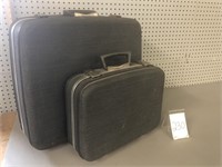 VINTAGE SUITCASES