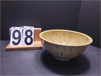 9.875" Olive Texas ware Mixing Bowl
