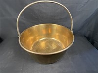 Brass bucket with fixed handle