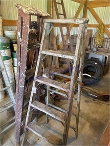 2 WOOD STEP LADDERS, APPROX 5 FT EACH