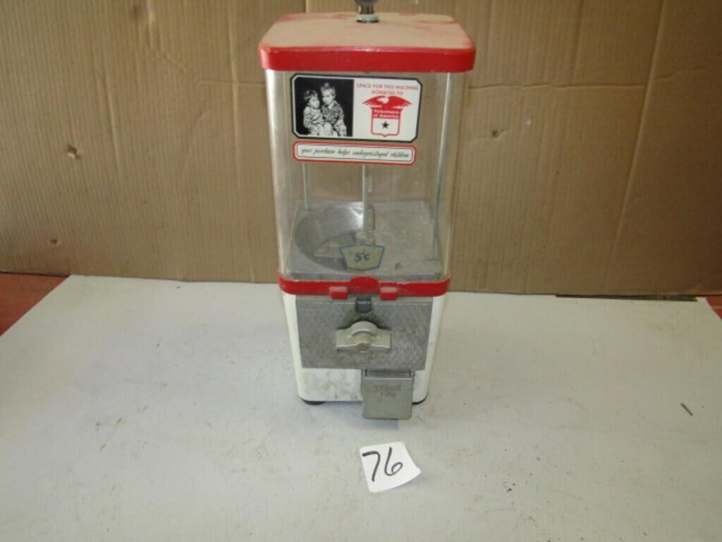 5 CENT GUM BALL MACHINE W/ KEY