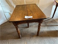 Oak 5 leg table