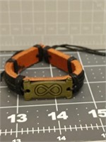 Leather bracelet