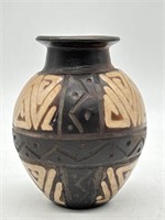 Peruvian Chulucanas Etched Ceramic Vase 4.25"