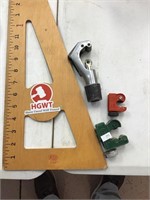 2 Imperial pipe cutters & Great Neck pipe cutter