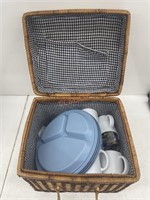 Woven Picnic Basket with Latch