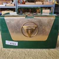 Vintage Zenith Wave Magnet M505 Tube Radio