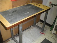 Work Bench  48x21x34 Inches