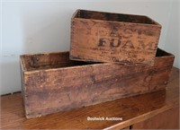 2 primitive wooden boxes incl yeast foam